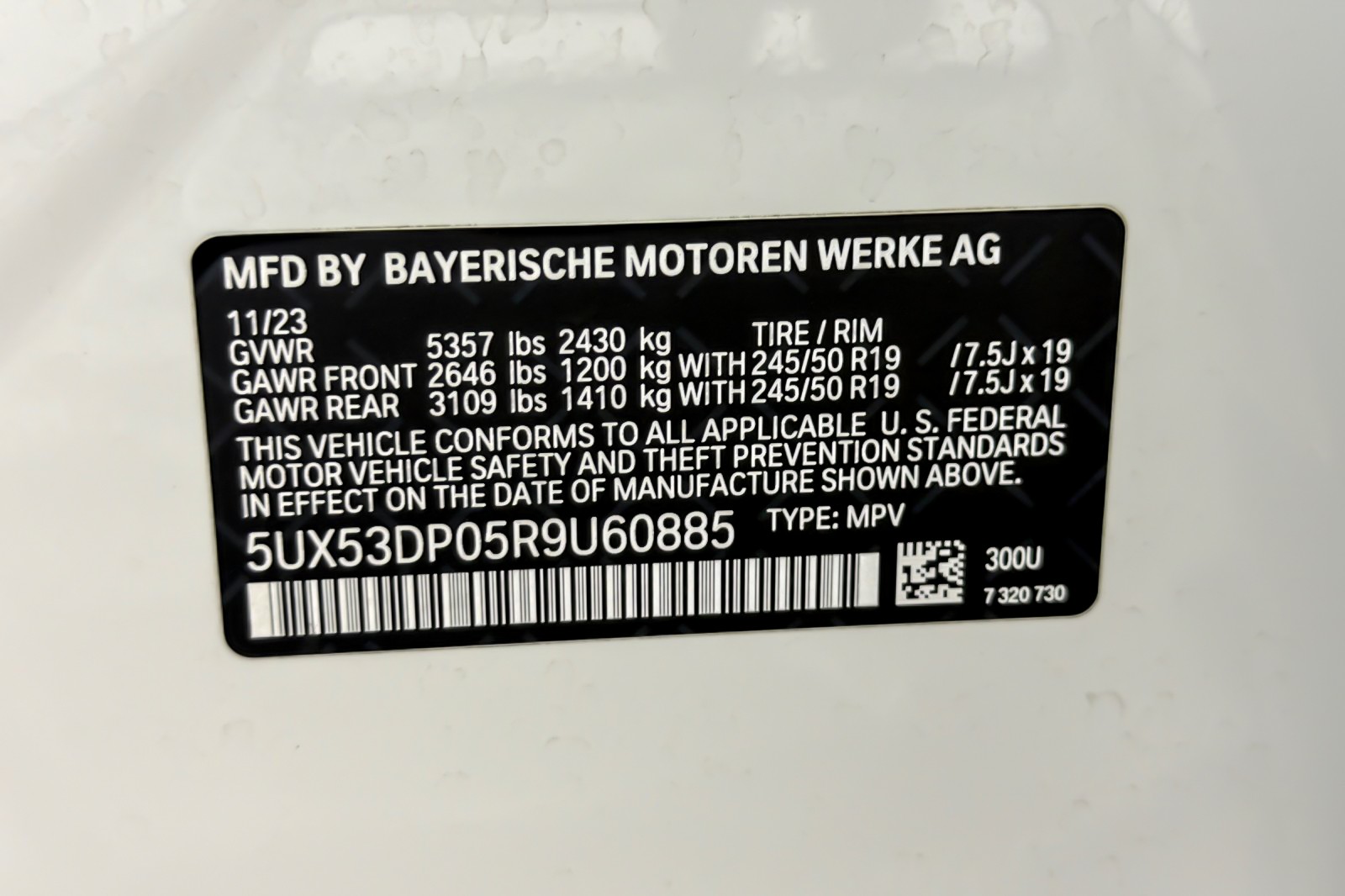 Used 2024 Alpine White BMW xDrive30i Sports Activity Vehicle image 27