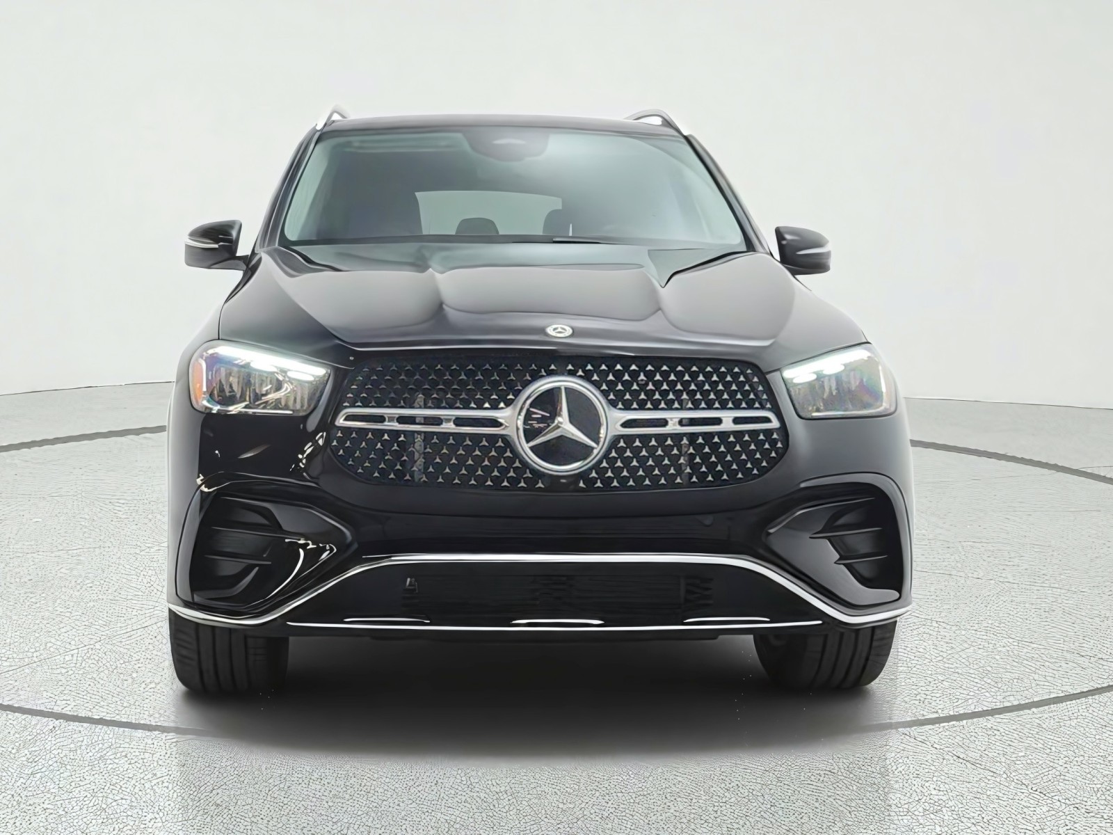 New 2026 Black Mercedes-Benz GLE 450 4MATIC® SUV image 2