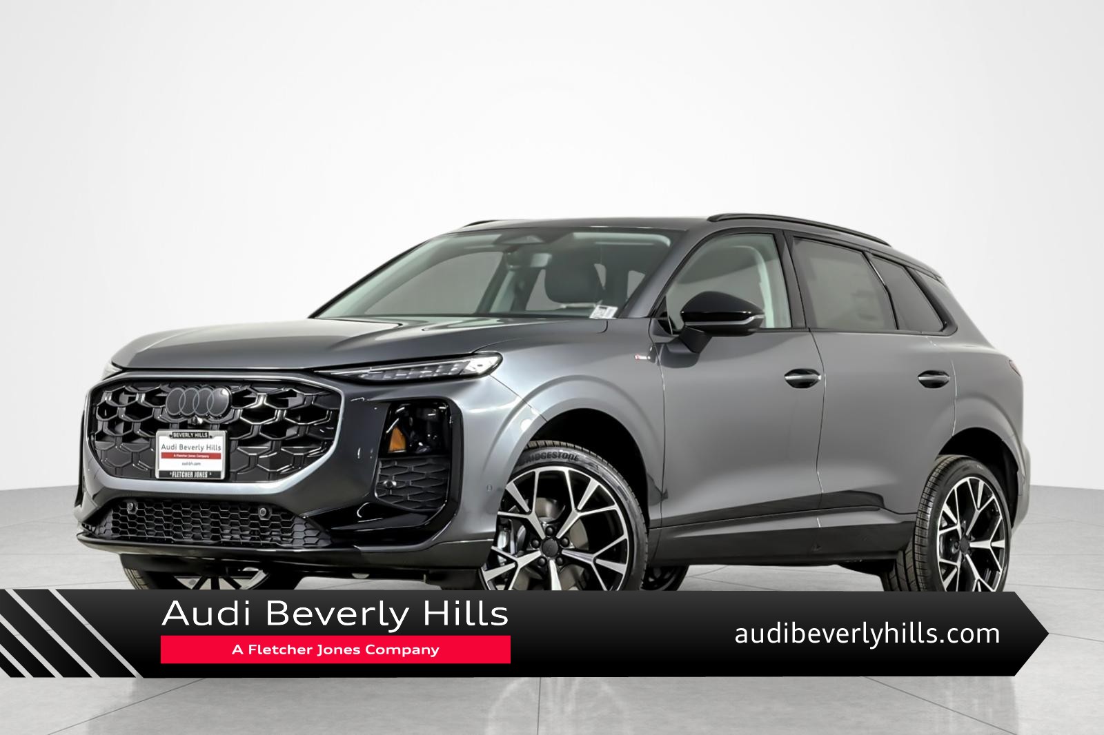 Daytona Gray Pearl Effect 2026 Audi Q3 quattro S Line TFSI SUV / Crossover All-Wheel Drive Automatic