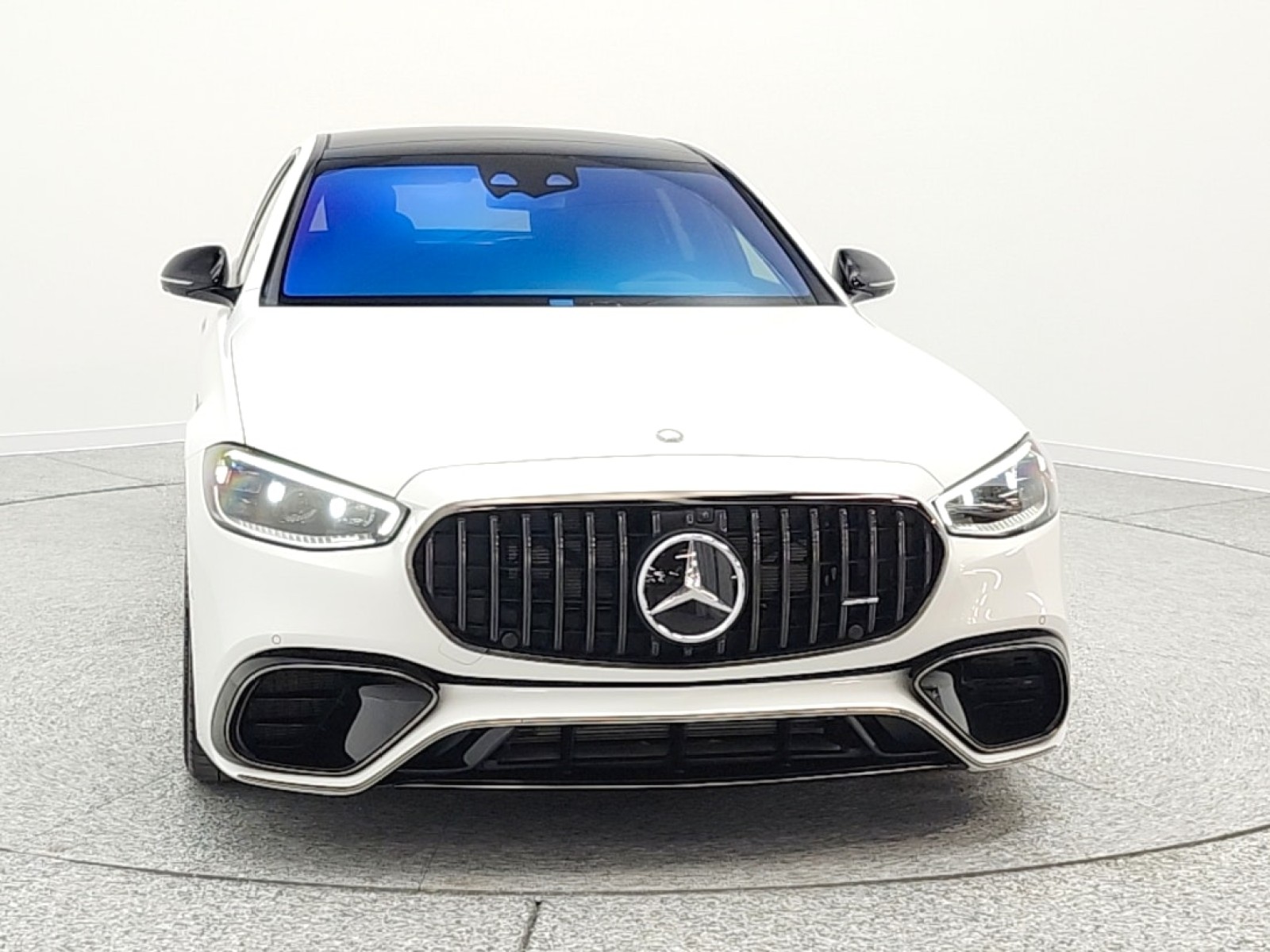Certified Used 2025 MANUFAKTUR Moonlight White Metallic Mercedes-Benz AMG® S 63 E 4MATIC Sedan image 2