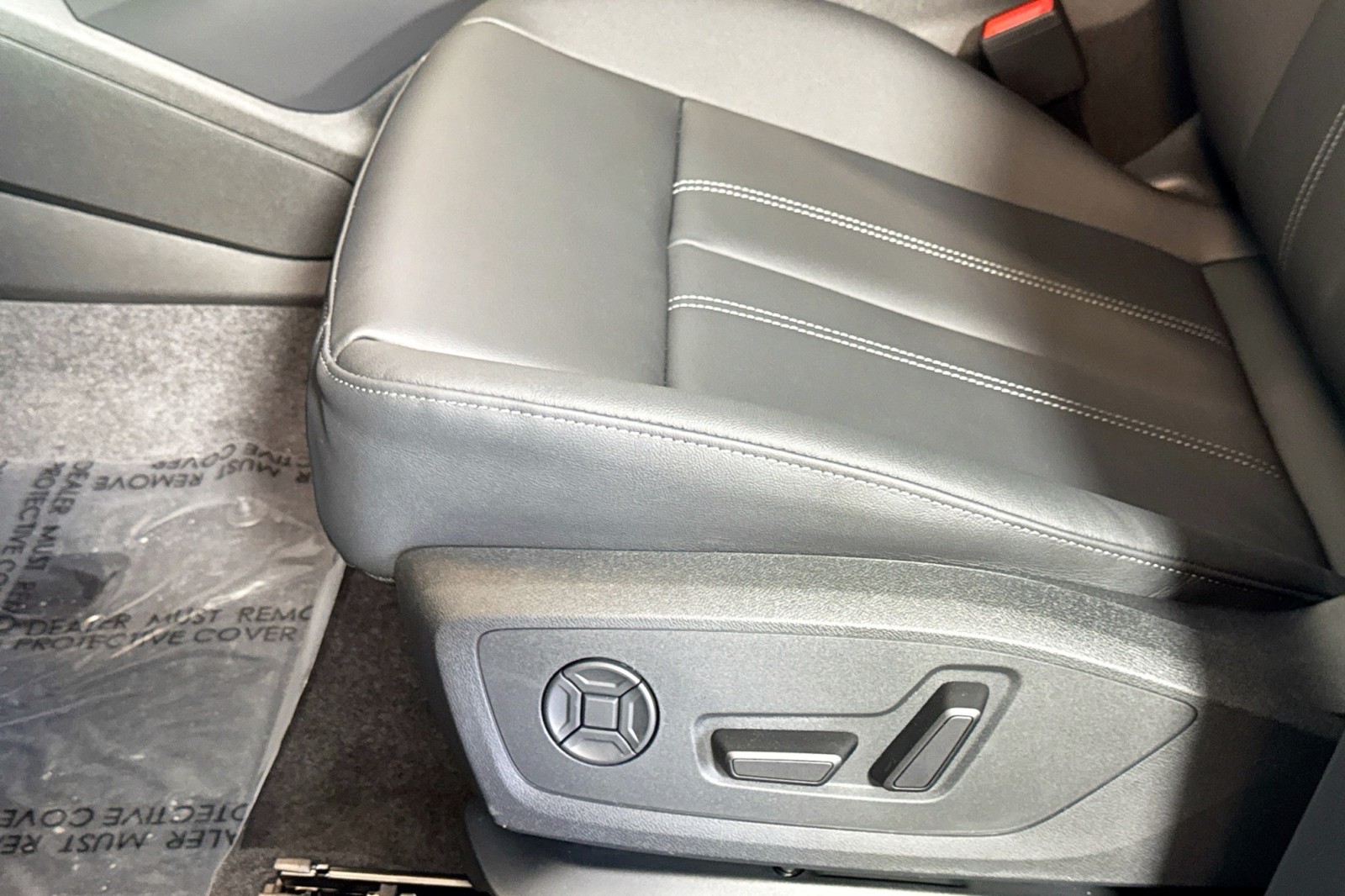 New 2027 Manhattan Gray Metallic Audi Premium quattro image 16