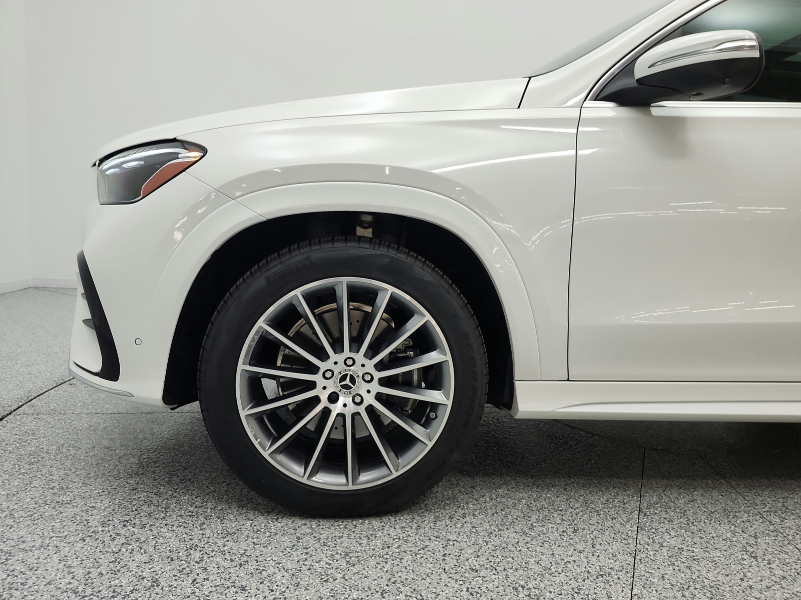 New 2026 Polar White Mercedes-Benz GLE 350 SUV image 15
