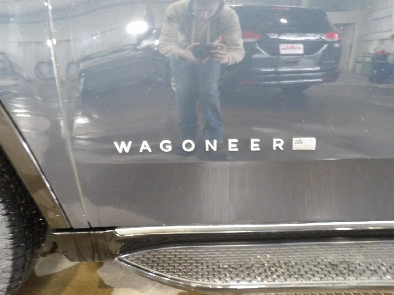 View vehicle photo 6