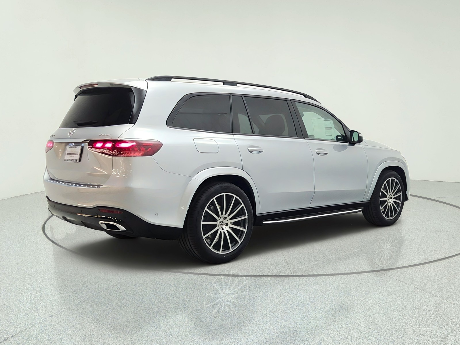 New 2026 Cirrus Silver Metallic Mercedes-Benz GLS 450 4MATIC® SUV image 5