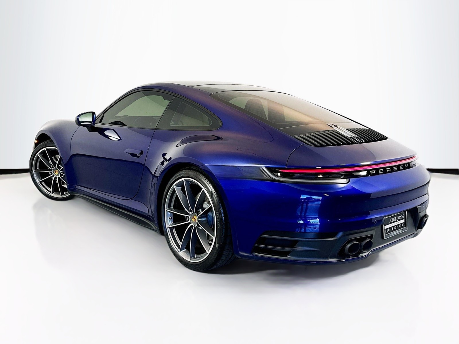 2020 Porsche 911 Carrera 6