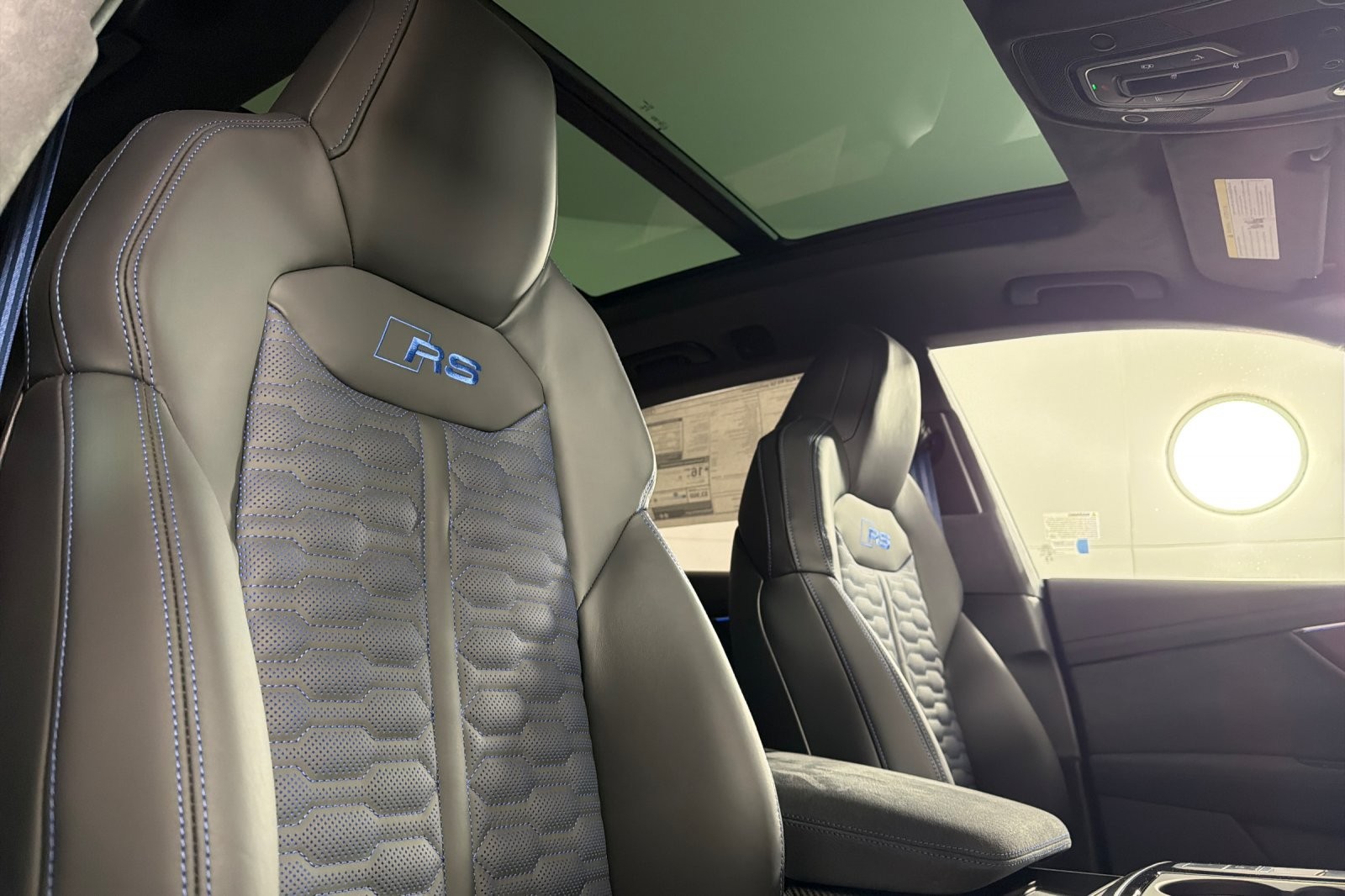 New 2026 Waitomo Blue Metallic Audi performance quattro image 16