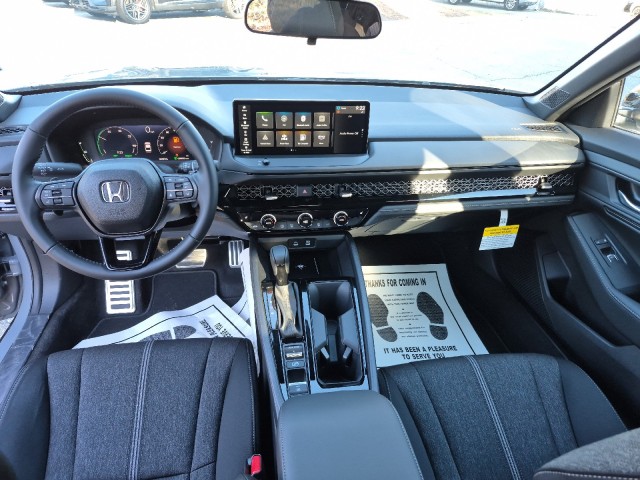 HondaAccord Hybrid38