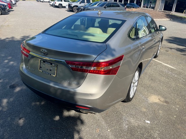 ToyotaAvalon12