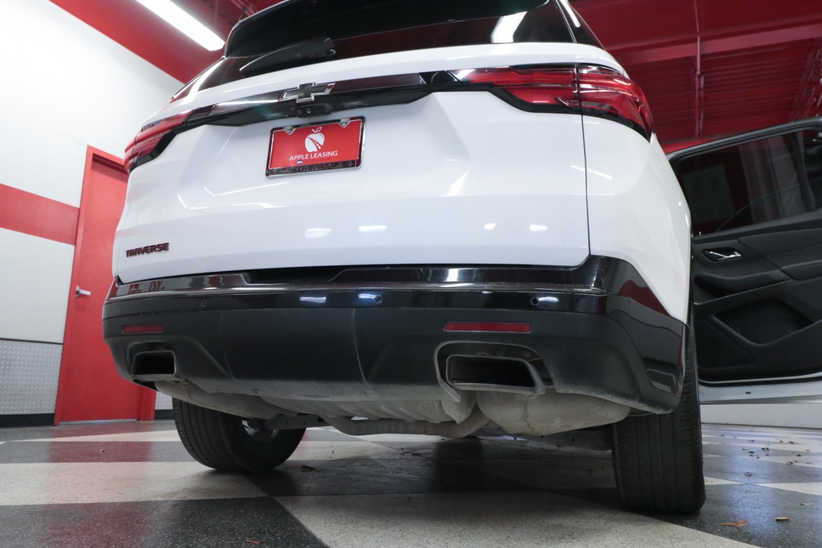 Used Car 2023 Chevrolet Traverse  Premier For Sale Under $30,000 In Austin, Texas