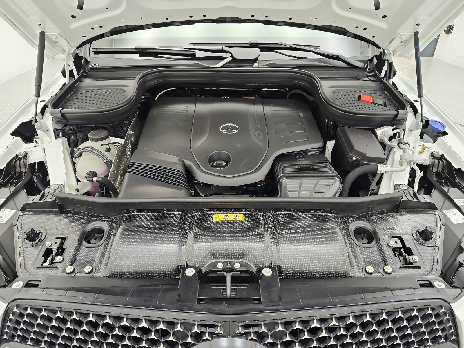 New 2026 Polar White Mercedes-Benz GLE 450 image 20