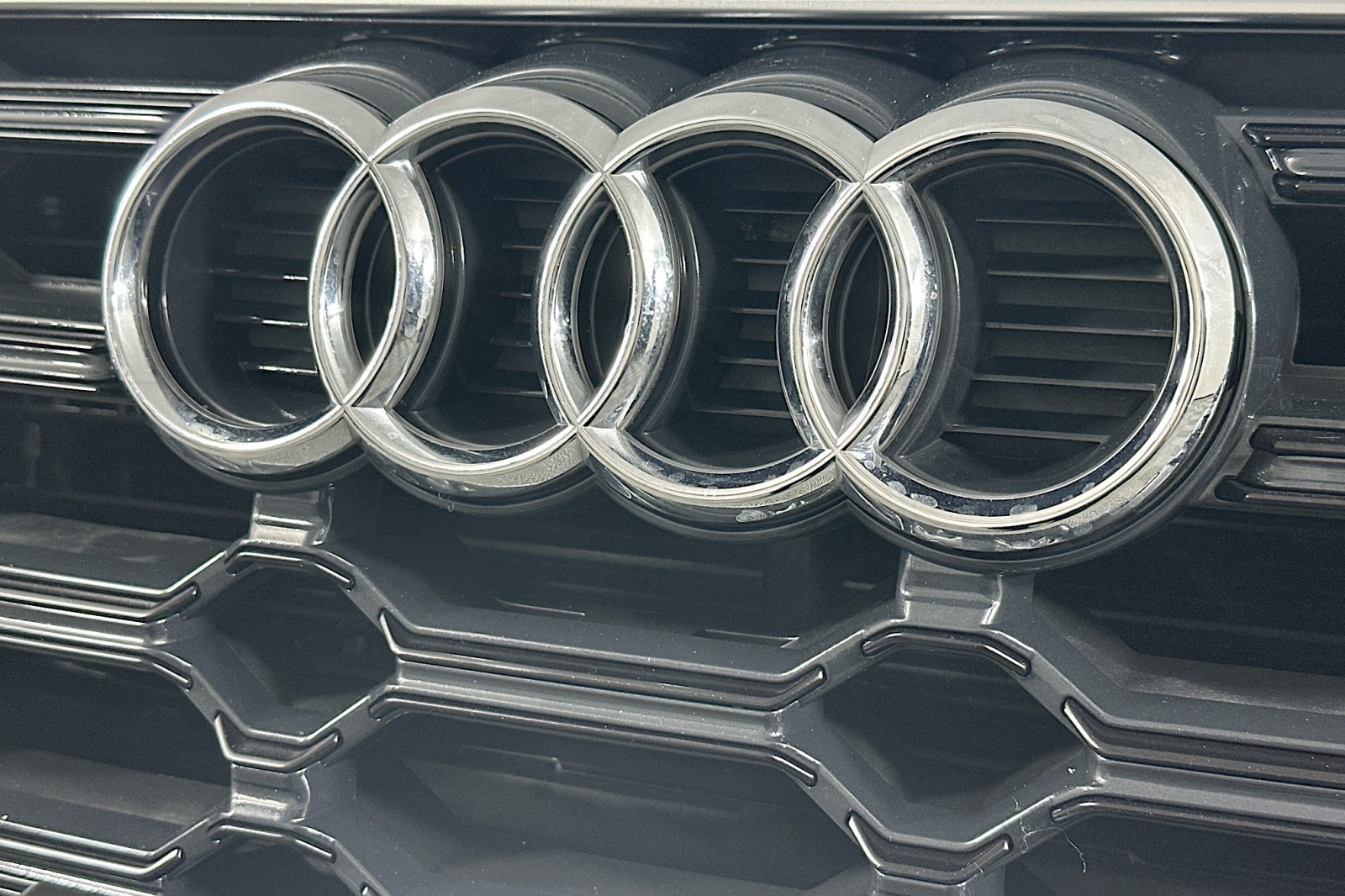 Used 2023 Glacier White Metallic Audi S line Premium image 15