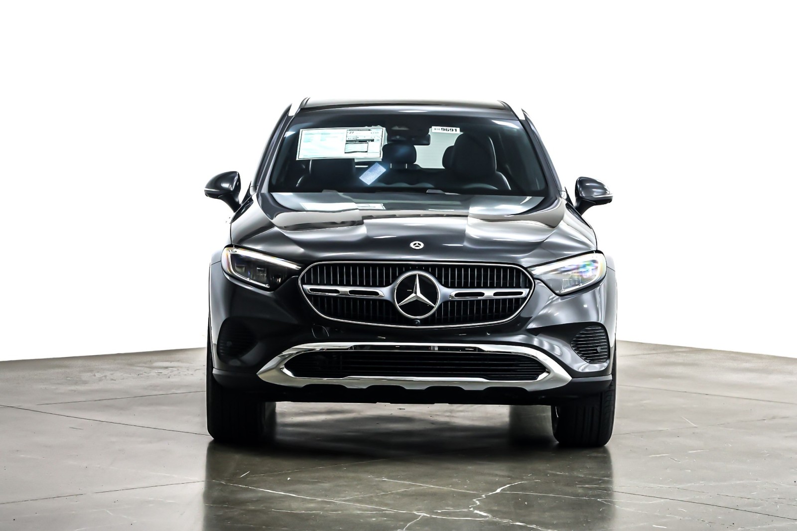New 2026 Graphite Grey Metallic Mercedes-Benz GLC 300 image 2