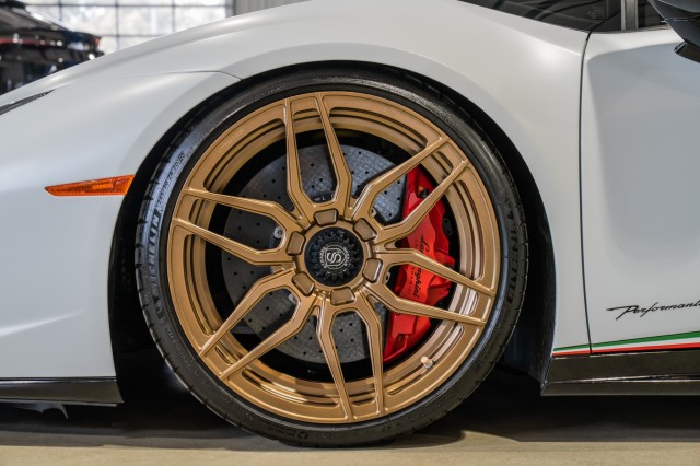 Used Car 2018 Lamborghini Huracan  Performante For Sale Under $320,000 In Boerne, Texas
