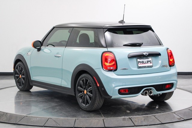 2018 MINI Hardtop 2 Door Cooper S 3