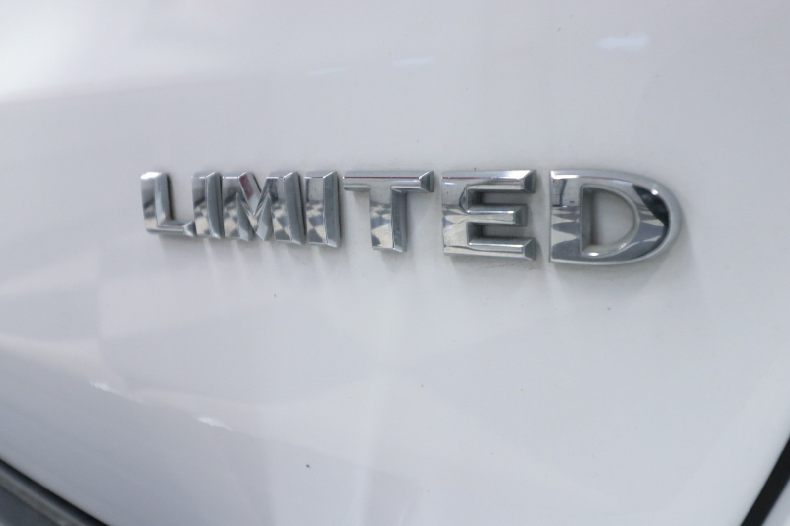 Used Car 2018 Jeep Grand Cherokee  Limited For Sale Under $20,000 In Austin, Texas