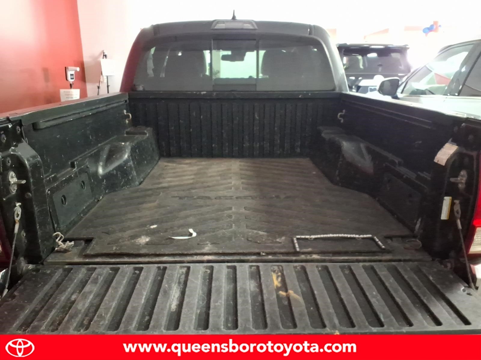 Used 2018 Toyota Tacoma Truck
