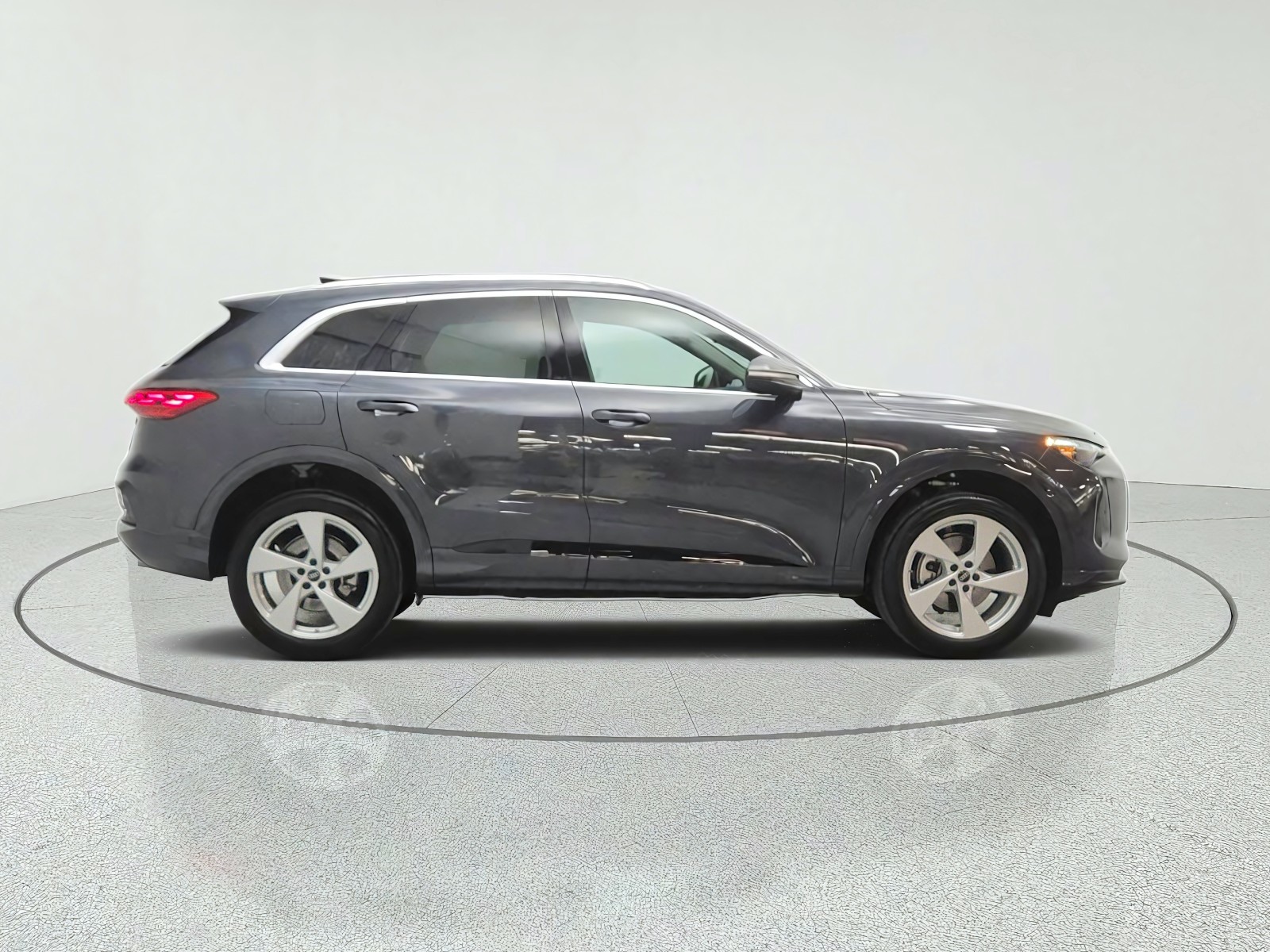 Used 2025 Tambora Gray Metallic Audi Premium Plus image 4