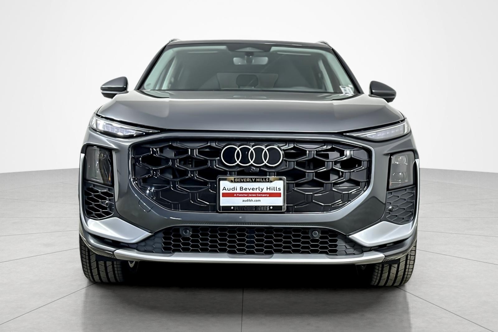 New 2026 Daytona Gray Pearl Effect Audi S line quattro image 8