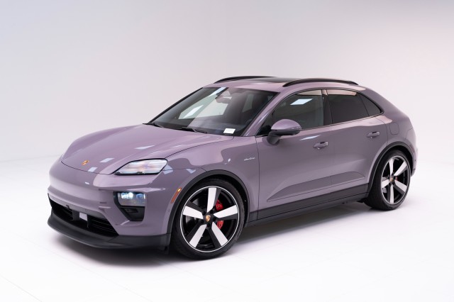 2025  Macan 4S Electric in , 