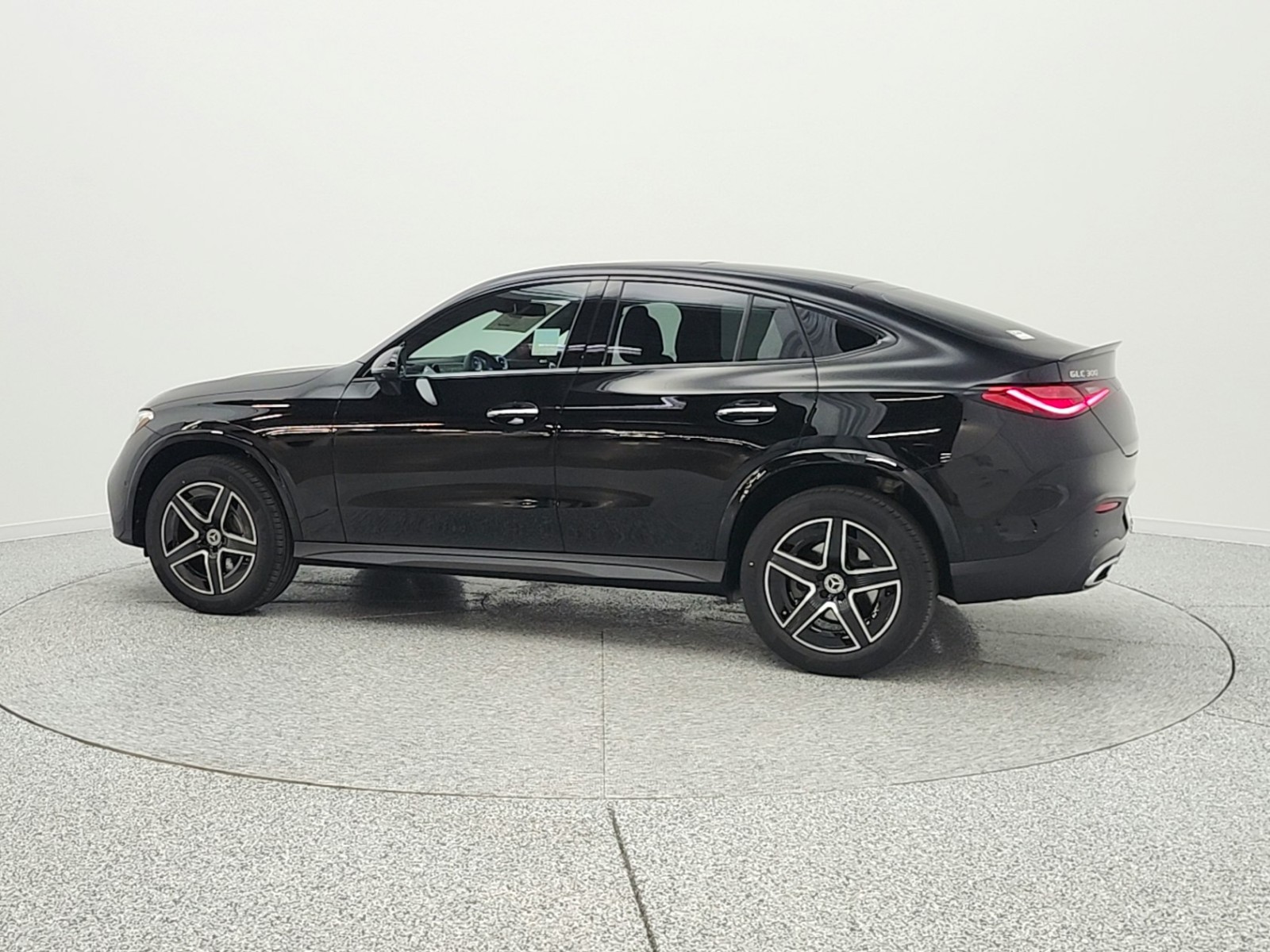 New 2026 Black Mercedes-Benz GLC 300 image 8