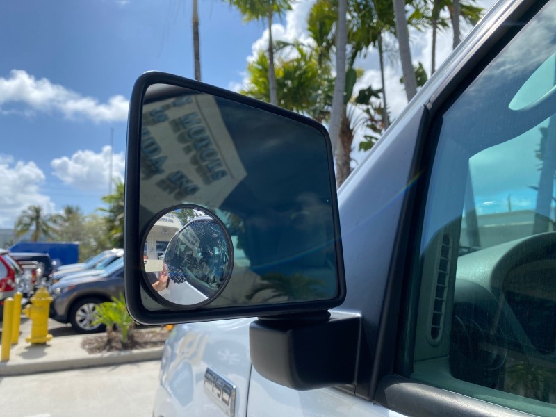 2005 Ford F-150 PU STX LOW MILES 18,931 in , 