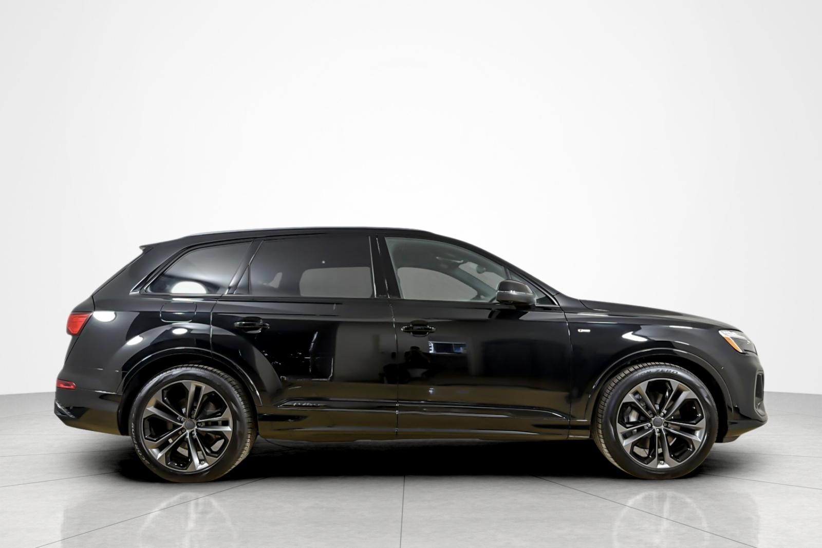 New 2026 Mythos Black Metallic Audi S line Premium Plus 55 quattro *Ltd Avail* image 7