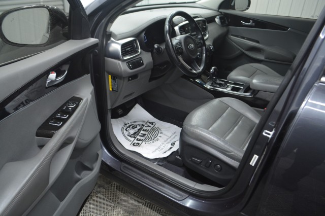 Used 2016 Kia Sorento EX SUV for sale in Geneva NY