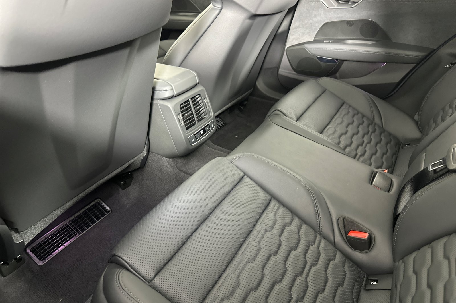 New 2026 Kemora Gray Metallic Audi Prestige quattro image 11