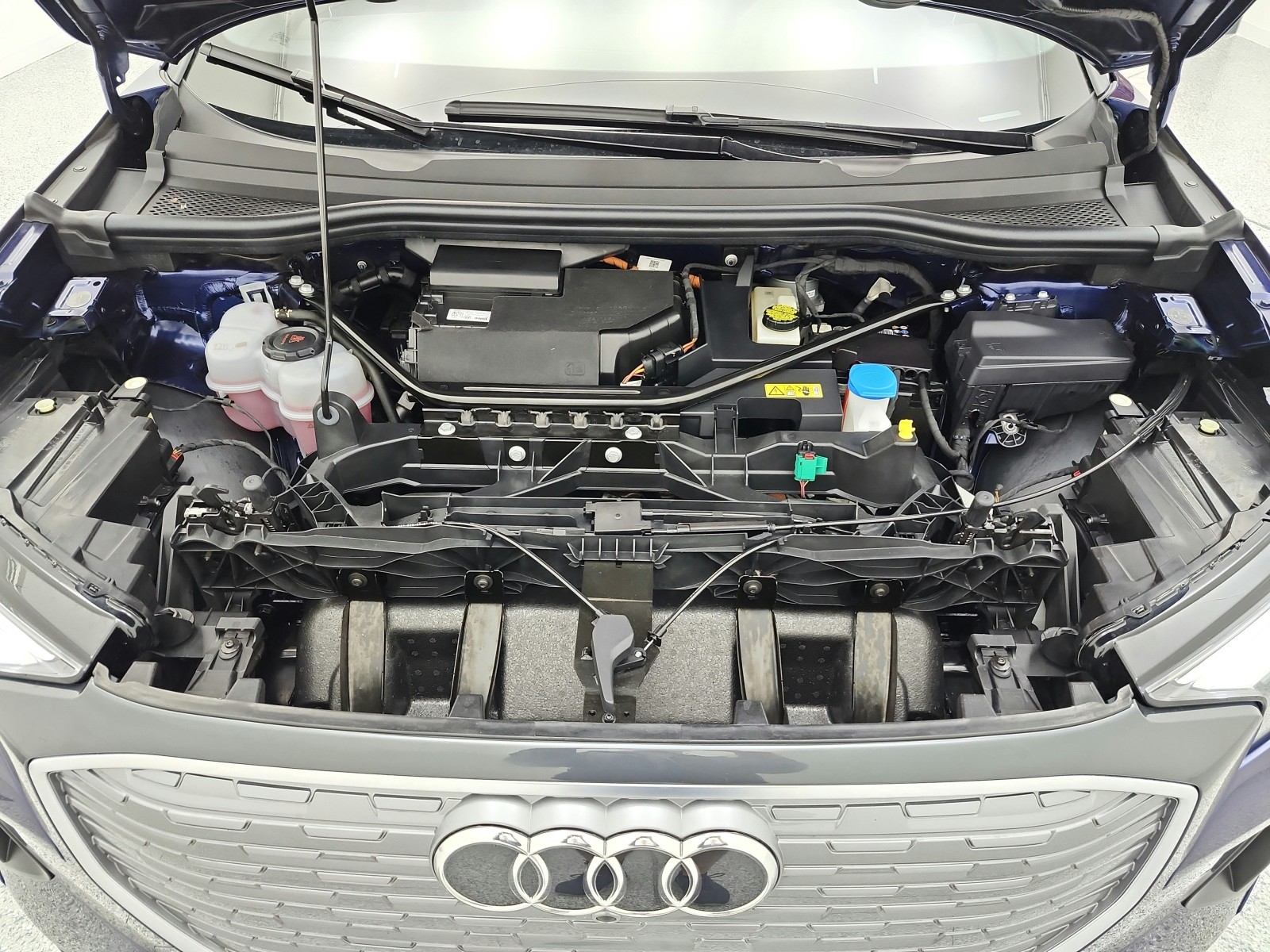 Used 2023 Navarra Blue Metallic Audi Premium Plus 40 RWD image 26