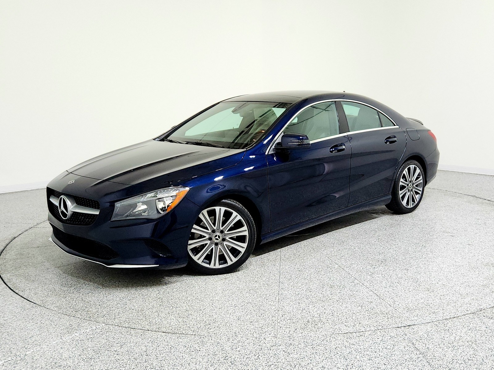 2018 Mercedes-Benz CLA CLA250's photo