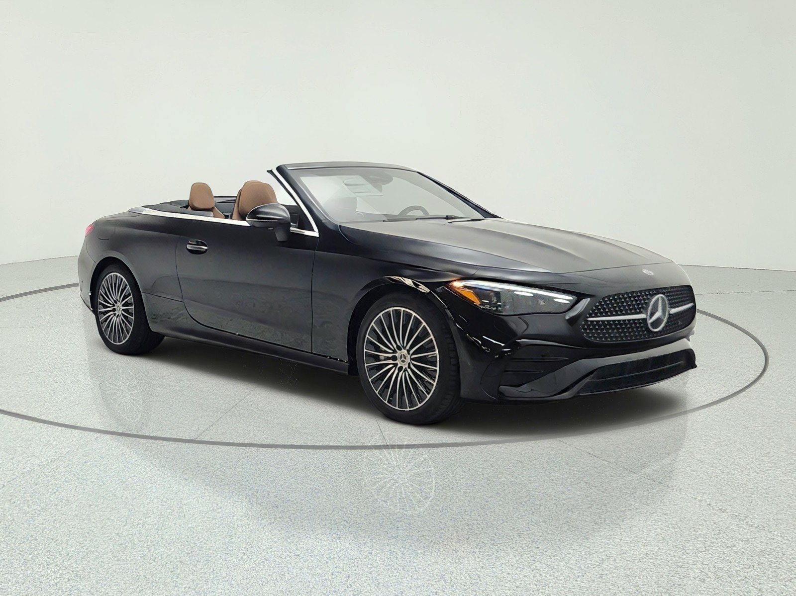 New 2027 Obsidian Black Metallic Mercedes-Benz CLE 450 4MATIC® Cabriolet image 3
