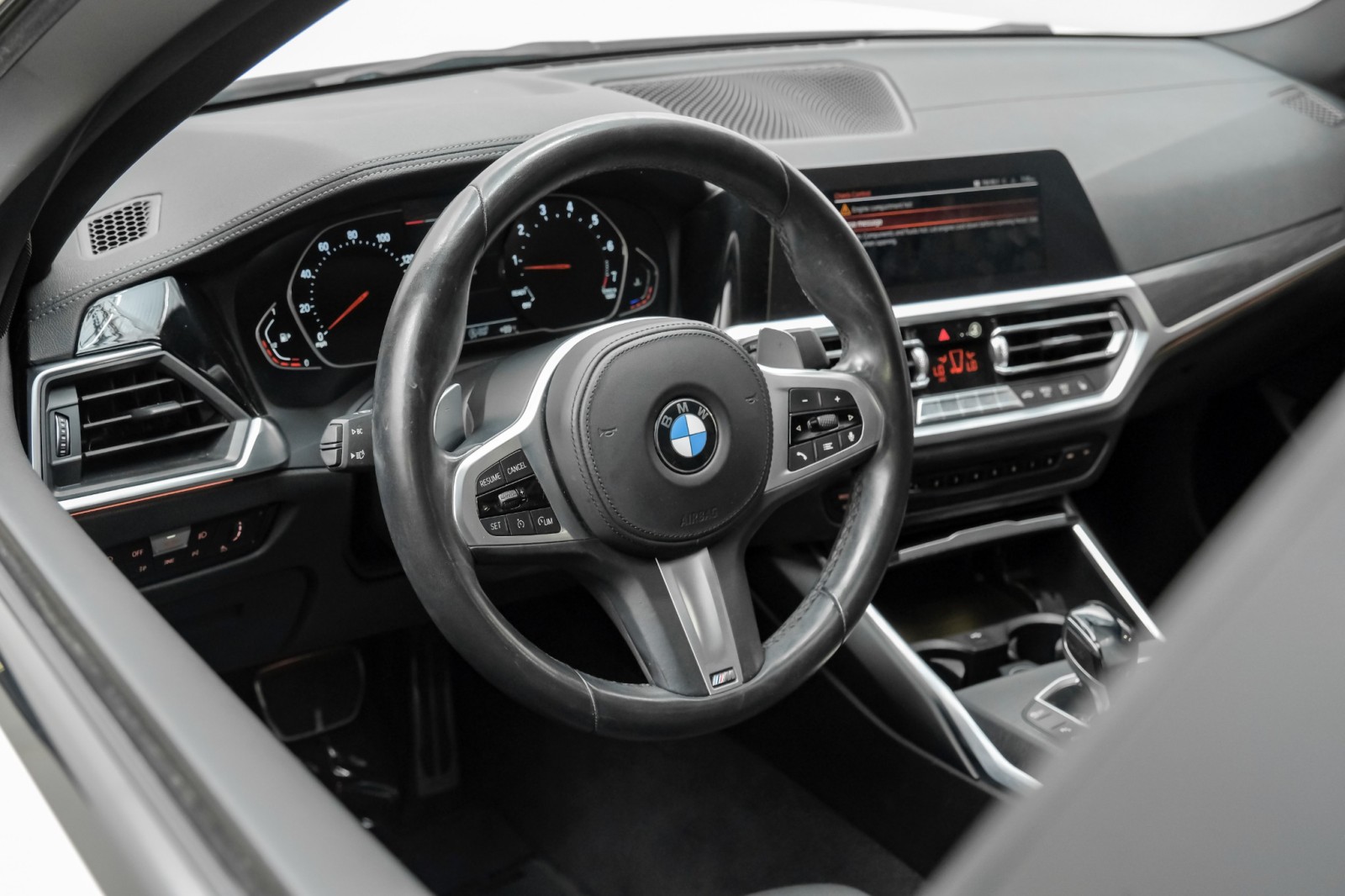 2021 BMW 3 Series 330i MSport Navigation HtdSeats ConveniencePkg ShadowLinePkg 16