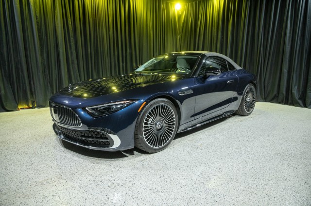 MANUFAKTUR Exclusive Cote d Azure Dk Blue Metallic 2026 Mercedes-Benz SL-Class Mercedes-Maybach SL 680 Monogram Series 4MATIC Convertible All-Wheel Drive Automatic
