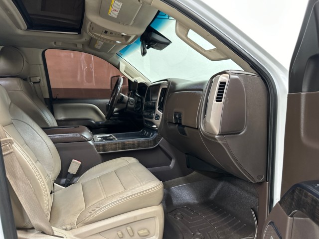 2016 GMC Sierra 3500HD Denali DRW 4WD Duramax in , 