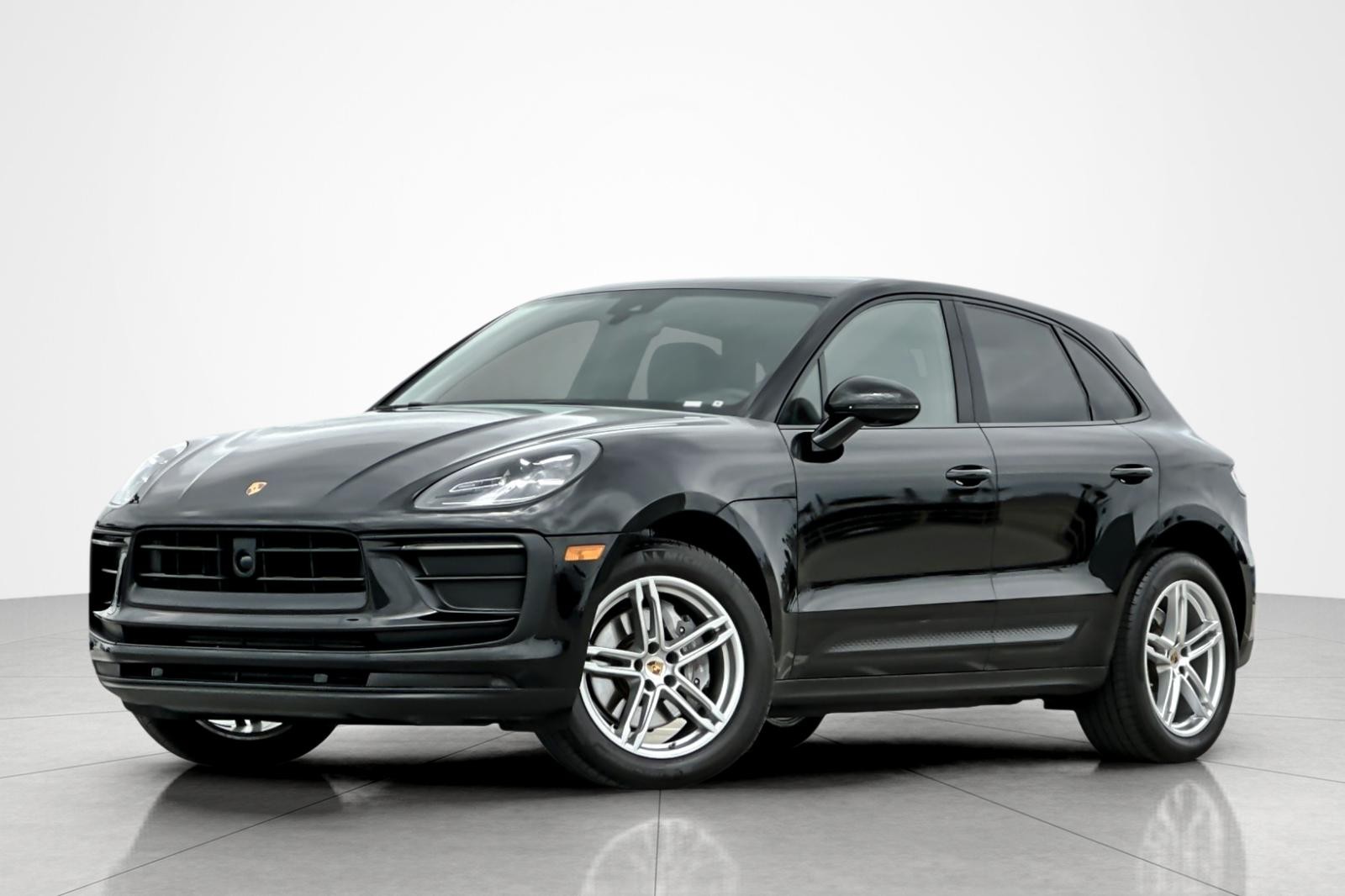 2023 Porsche Macan 2023 Porsche Macan T SUV