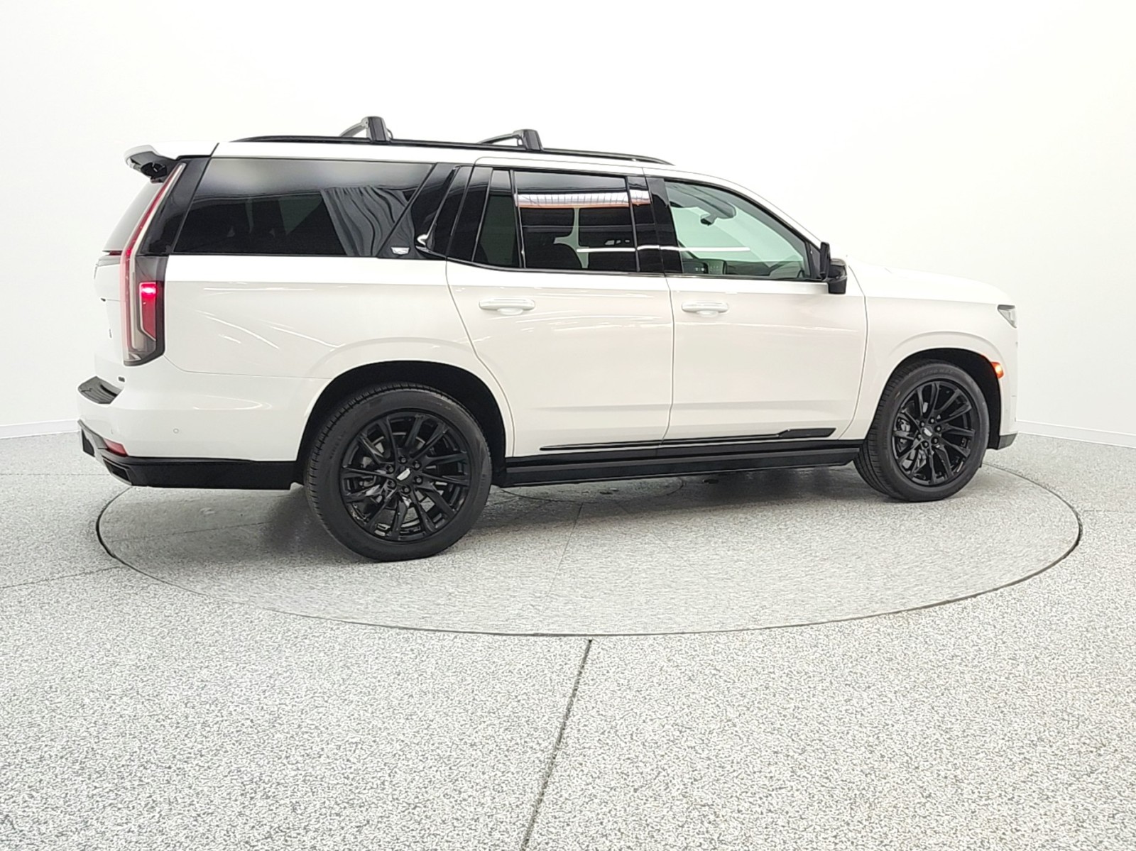 Used 2022 Crystal White Tricoat Cadillac 4WD 4dr Sport Platinum image 6