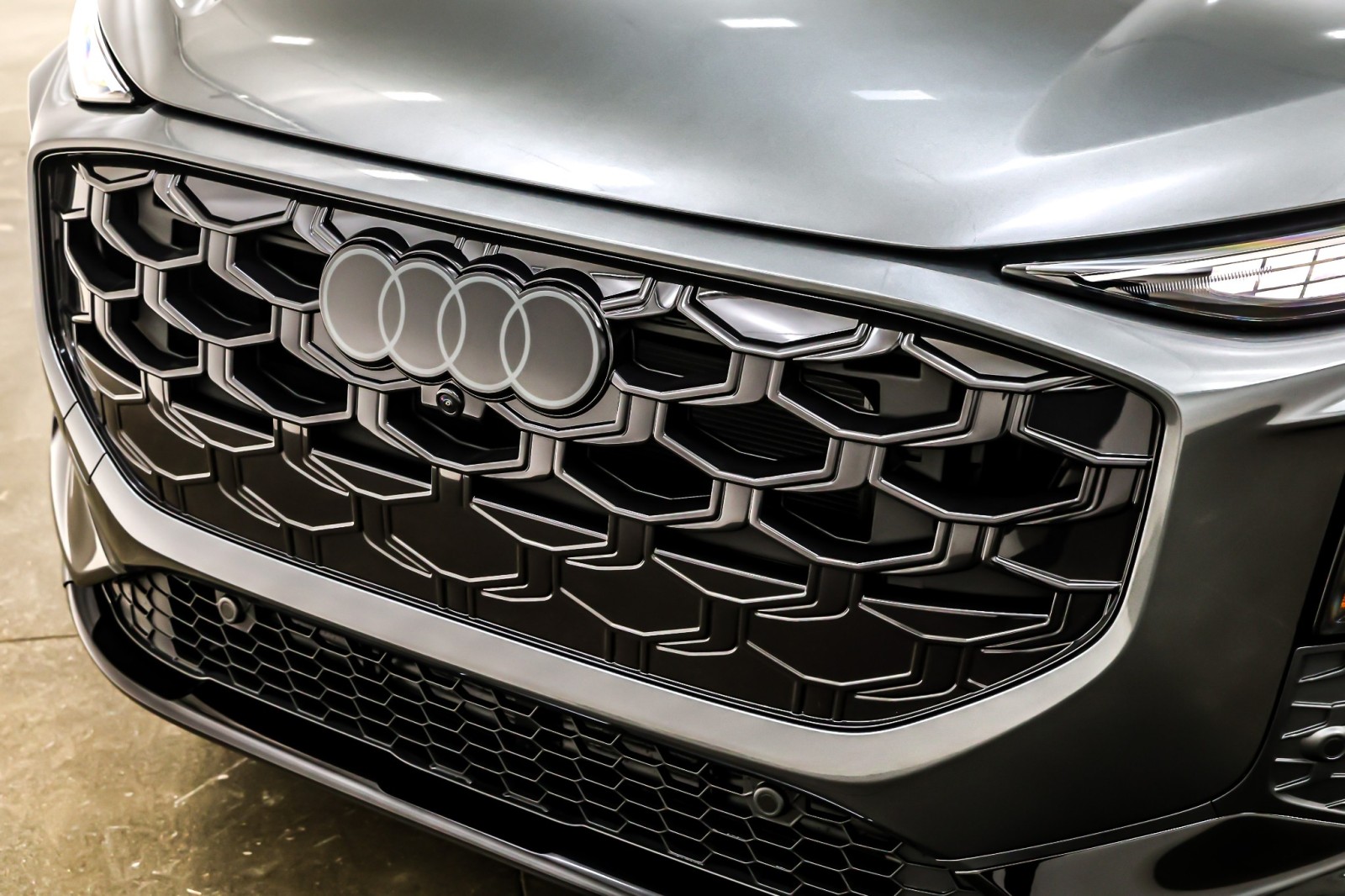 New 2026 Daytona Gray Pearl Effect Audi S line quattro image 13