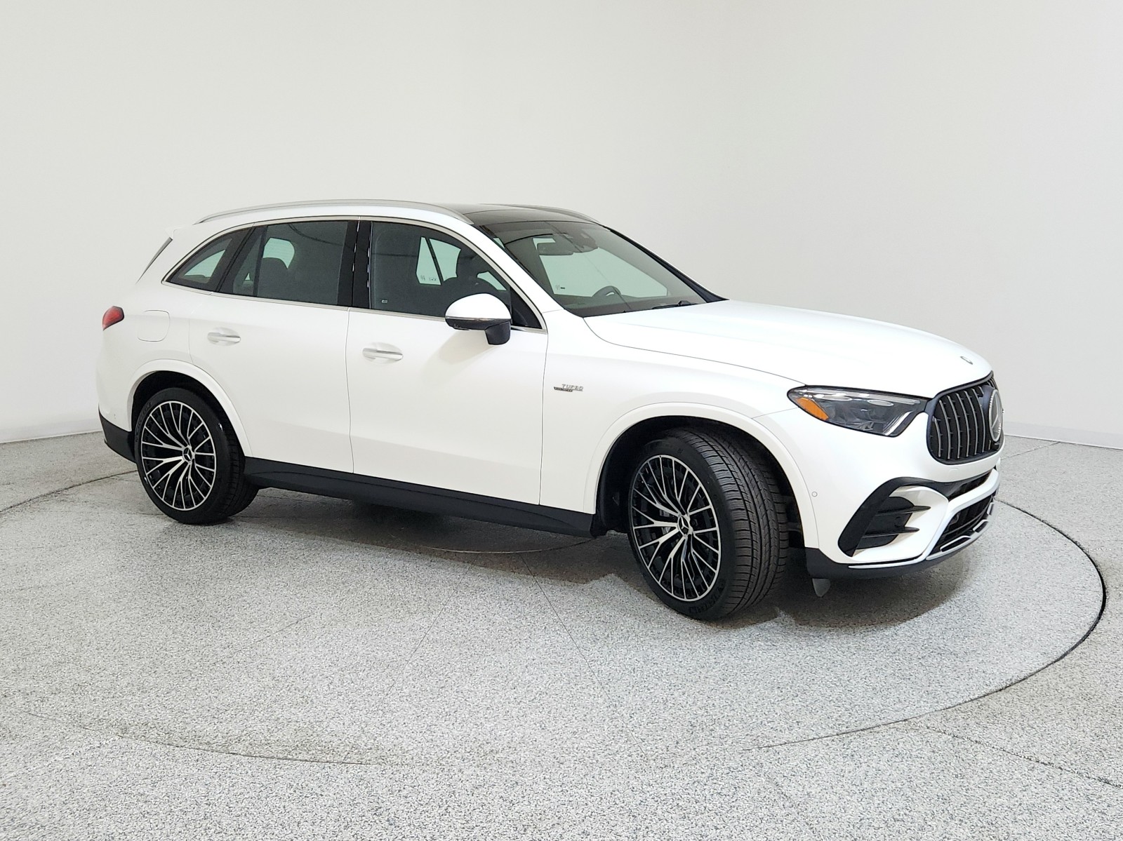 New 2026 Polar White Mercedes-Benz AMG® GLC 43 4MATIC SUV image 5