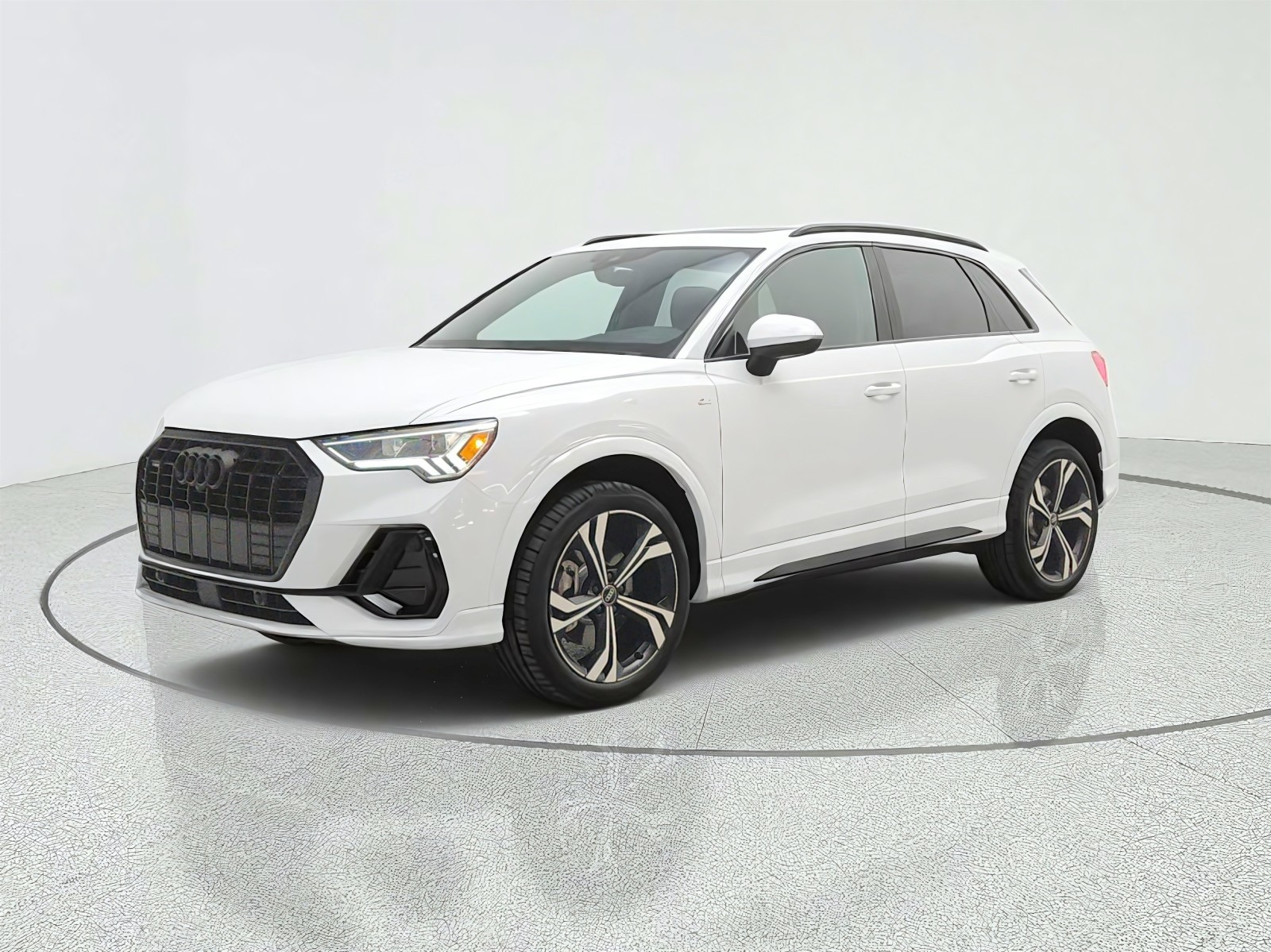 2023 Audi Q3 S line Premium Plus