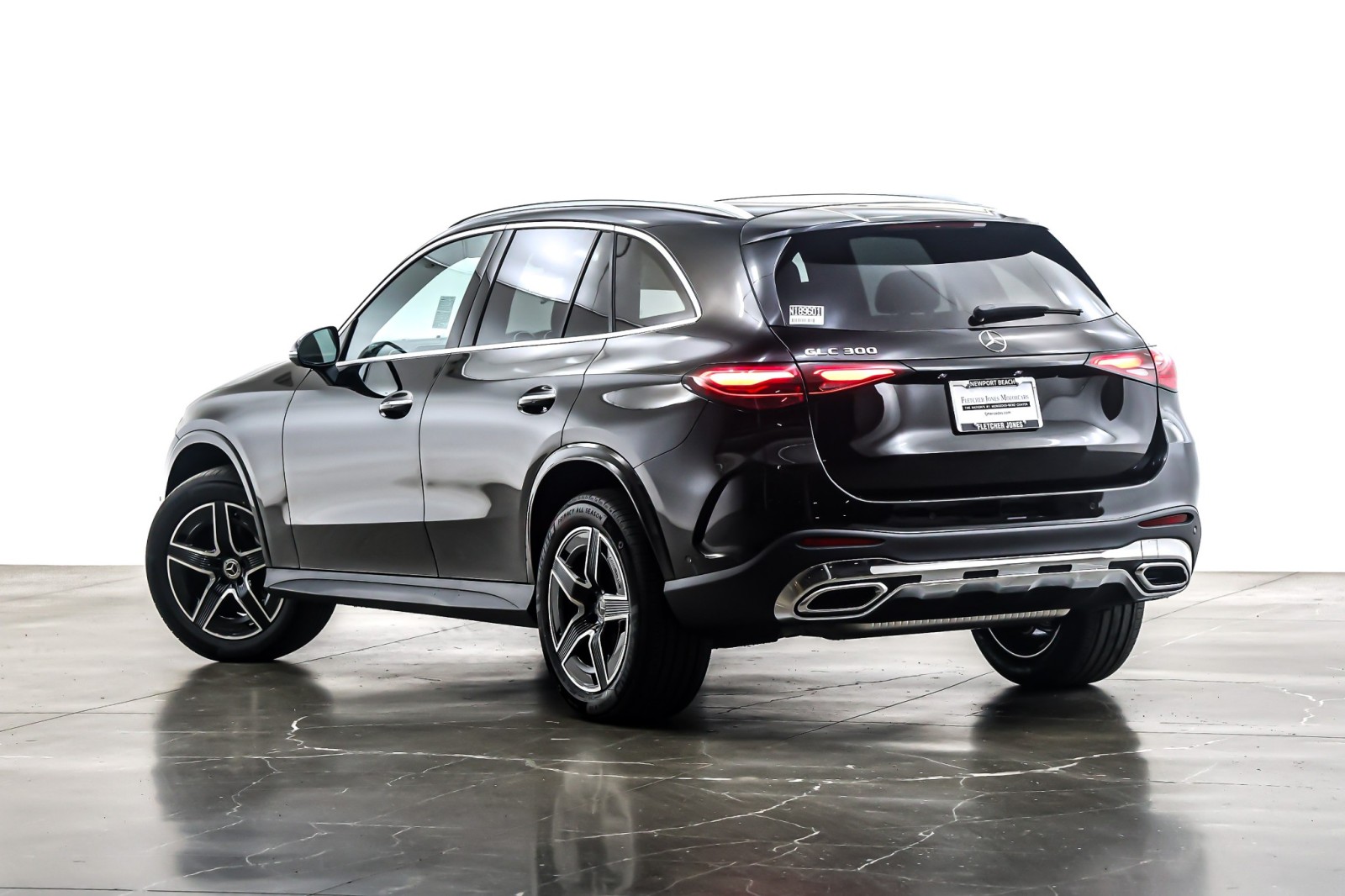 New 2026 Black Mercedes-Benz GLC 300 image 12