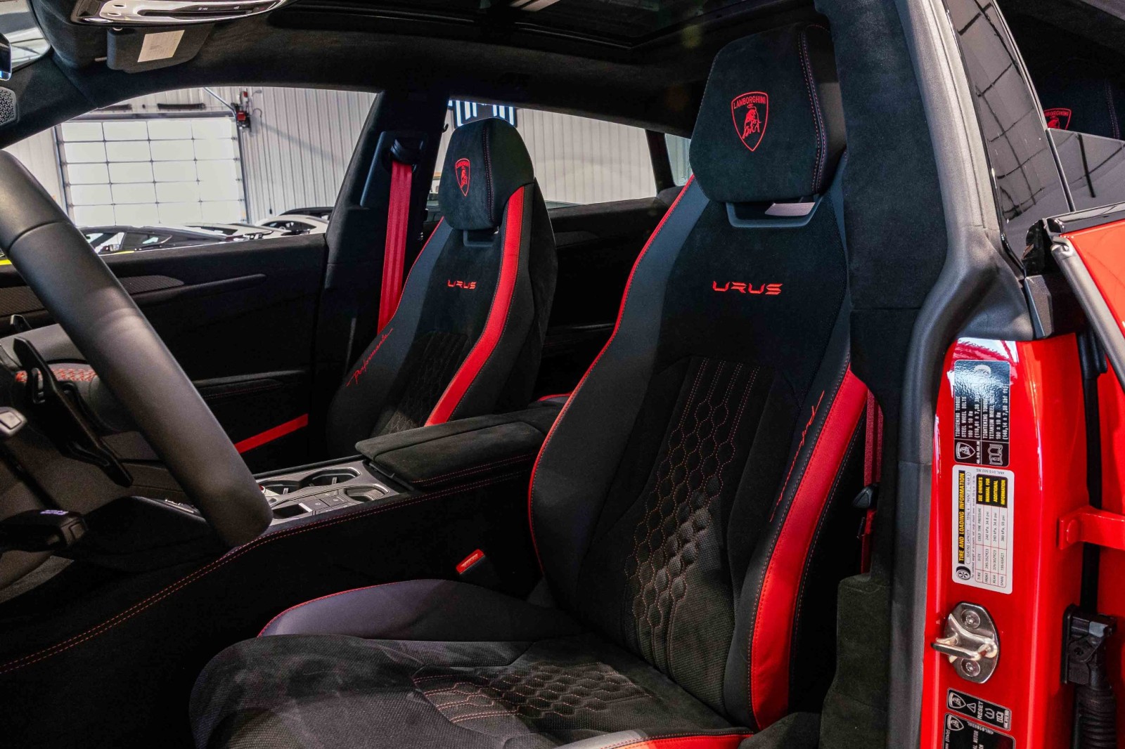 Used Car 2024 Lamborghini Urus  Performante For Sale Under $320,000 In Boerne, Texas