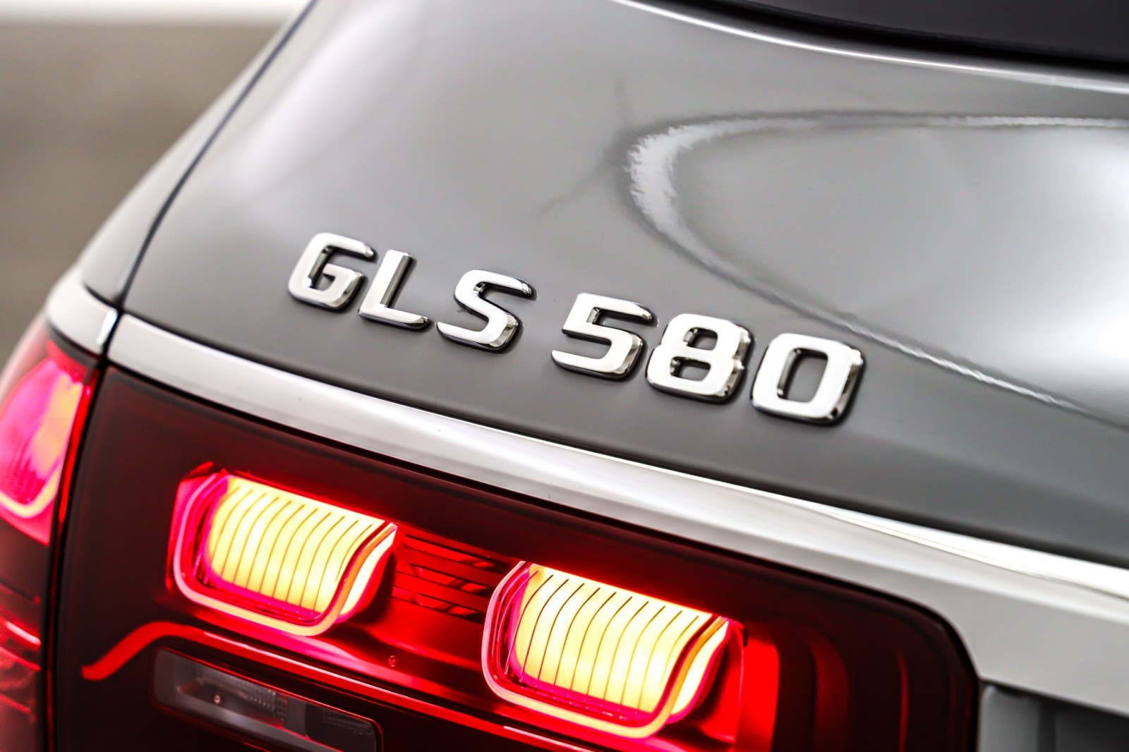 New 2024 MercedesBenz GLS GLS 580 SUV in Newport Beach N173159