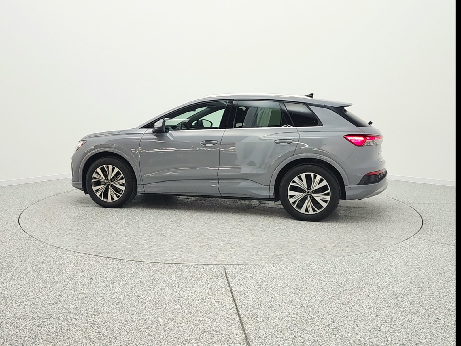 Used 2023 Pebble Gray Audi Premium Plus 40 RWD image 8