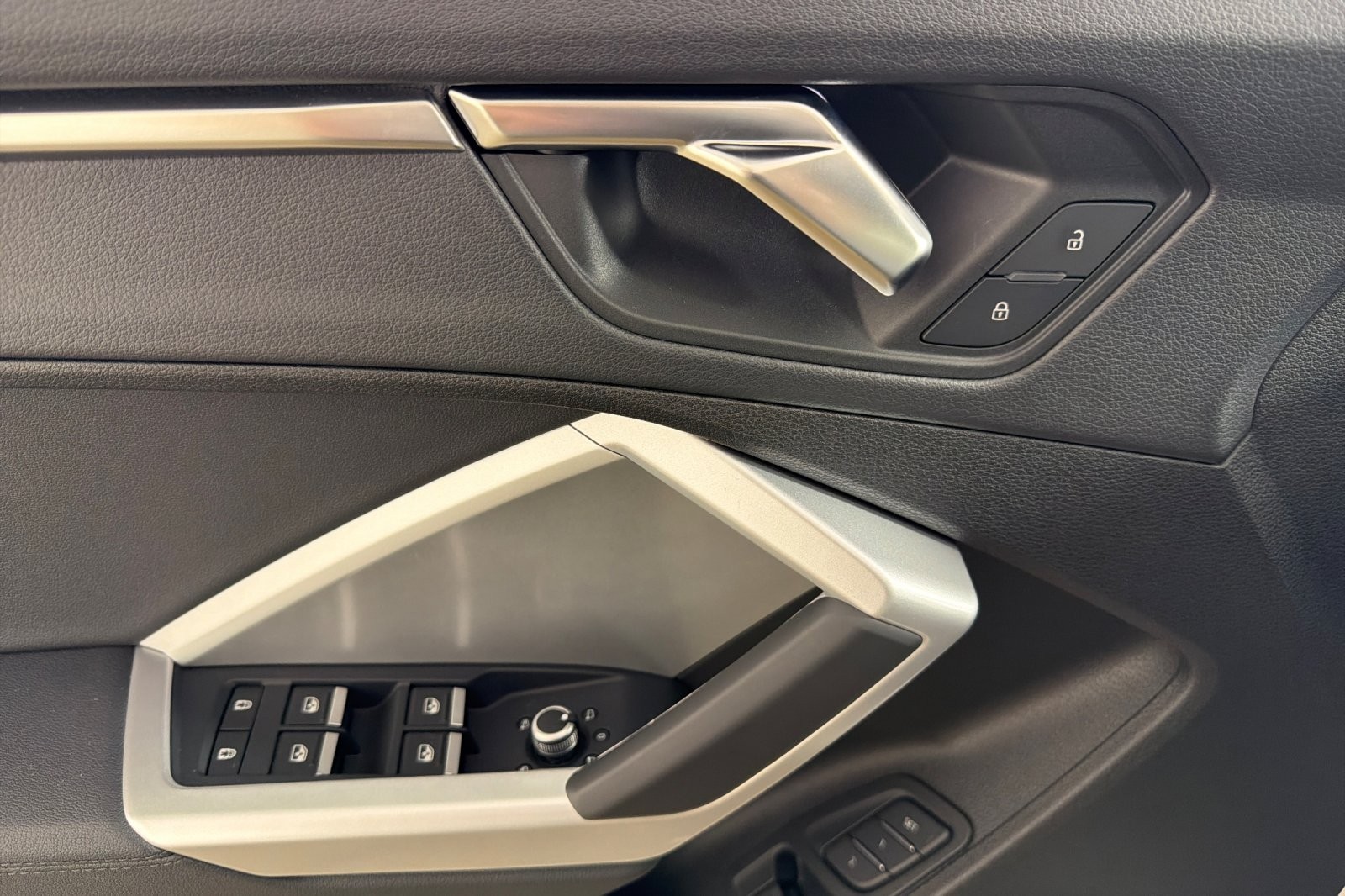 Used 2025 Arkona White Audi S line Premium 45 TFSI quattro image 10