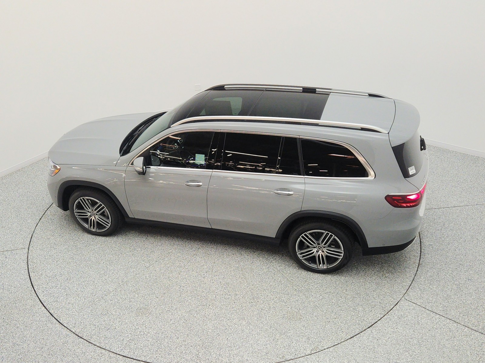 New 2026 MANUFAKTUR Alpine Grey Mercedes-Benz GLS 450 4MATIC® SUV image 23