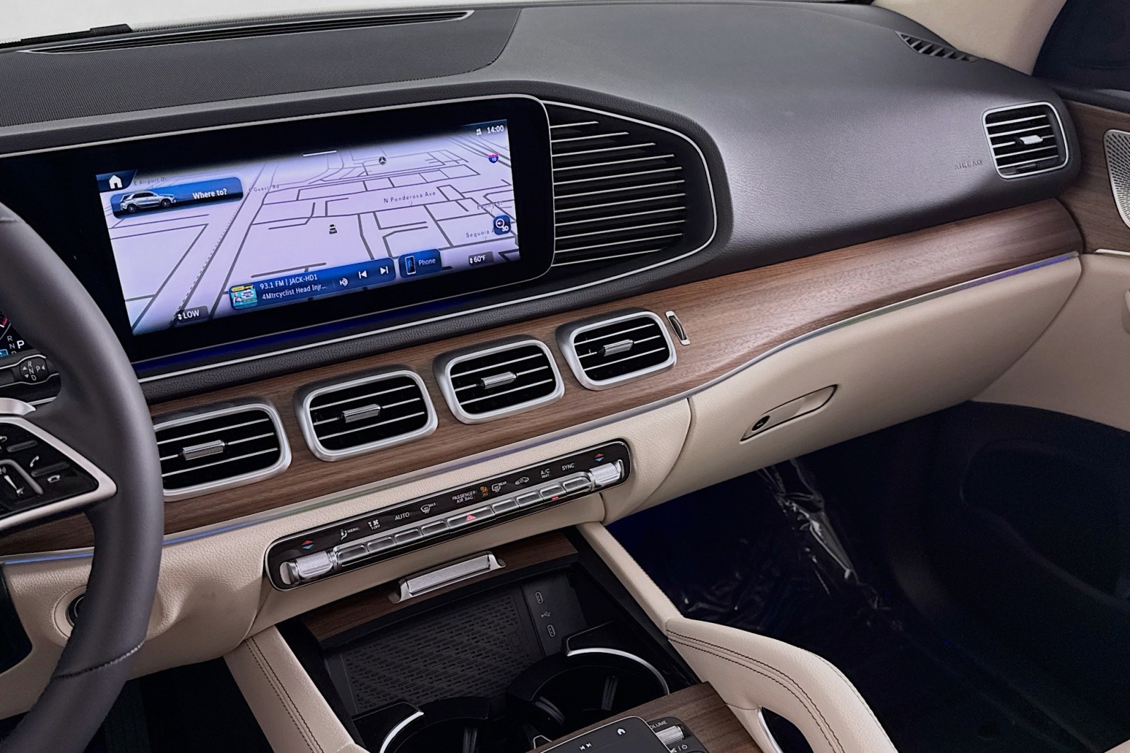 New 2026 Polar White Mercedes-Benz GLE 350 4MATIC® SUV image 19