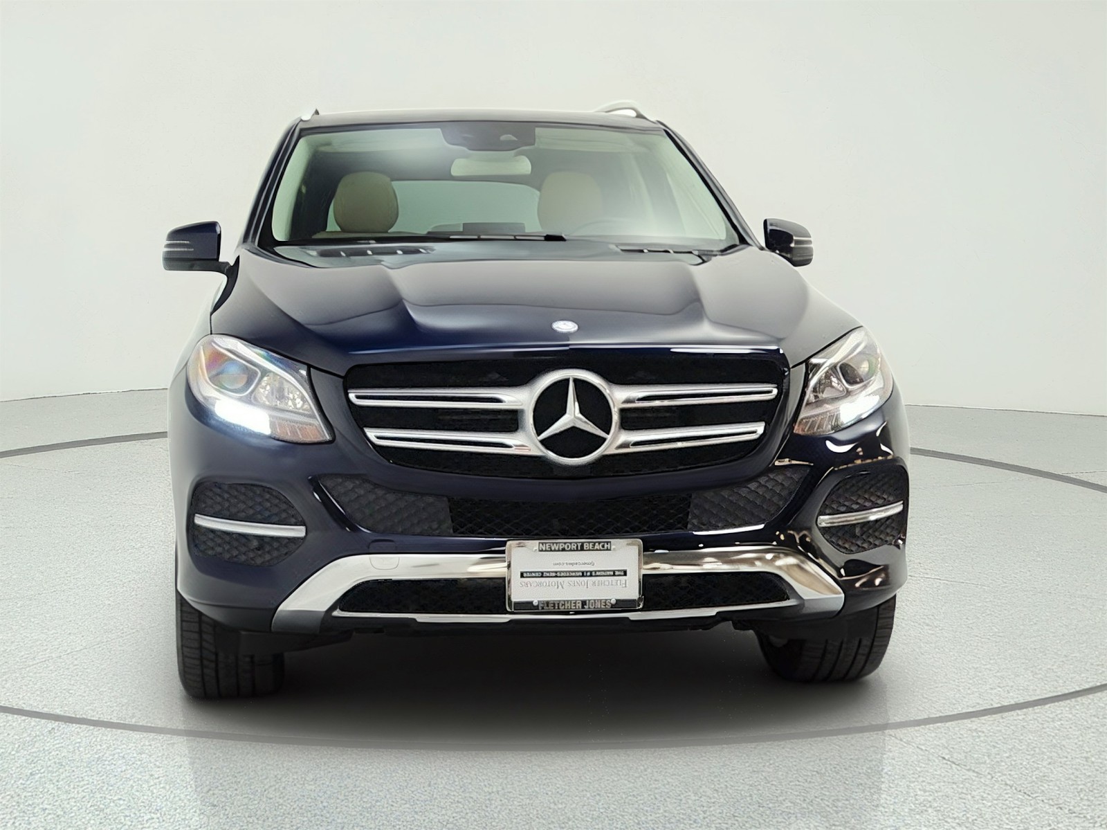 Used 2016 Lunar Blue Metallic Mercedes-Benz 4MATIC® 4dr GLE 350 image 2