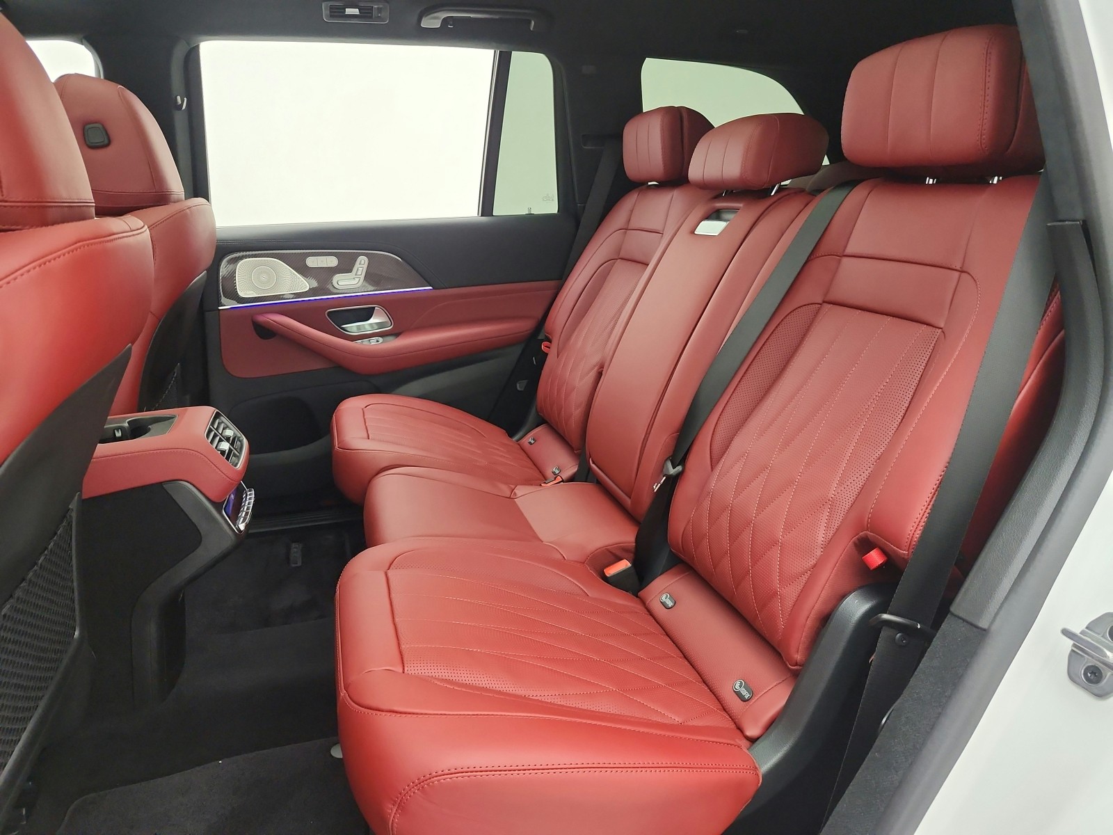 New 2026 Polar White Mercedes-Benz AMG® GLS 63 4MATIC+ SUV image 11