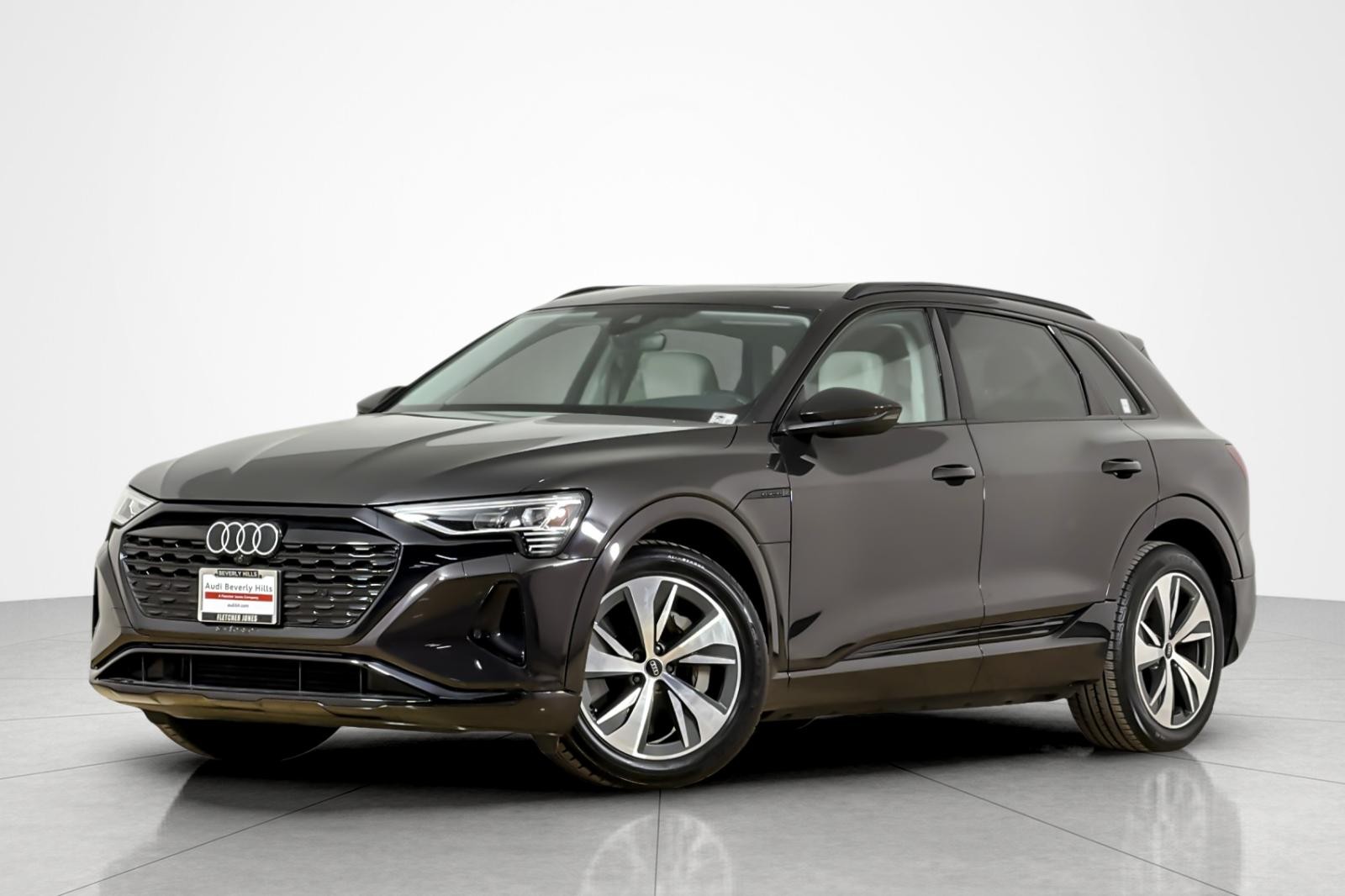 2024 Audi Q8 e-tron Premium quattro