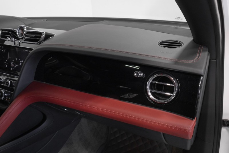 2022 Bentley Bentayga Bentayga S ($242,125 MSRP) *ONLY 13,000 MILES* *FULL PPF* in , 